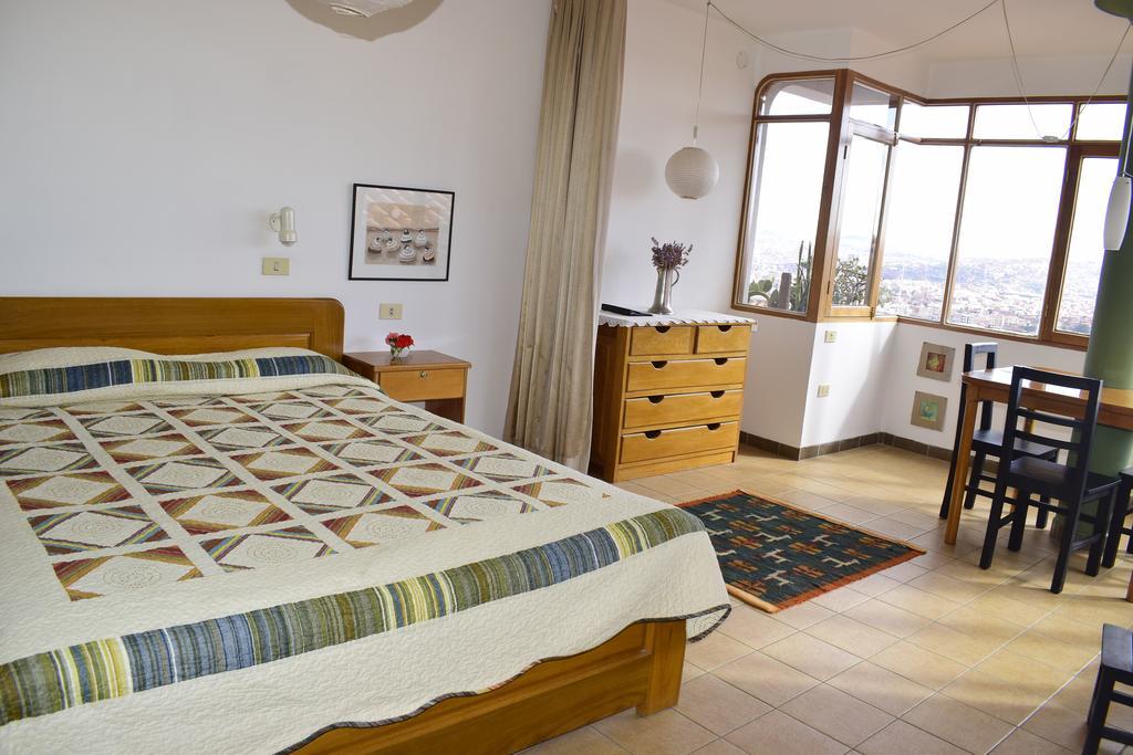 Bella Vista El Tronco Bed & Breakfast Sucre Bagian luar foto